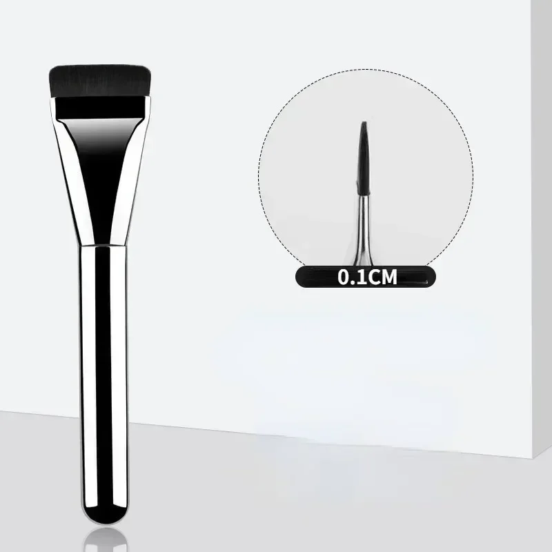 1Pc Ultra Thin Foundation Brus - Beauty Queen Makeup 评论和价格