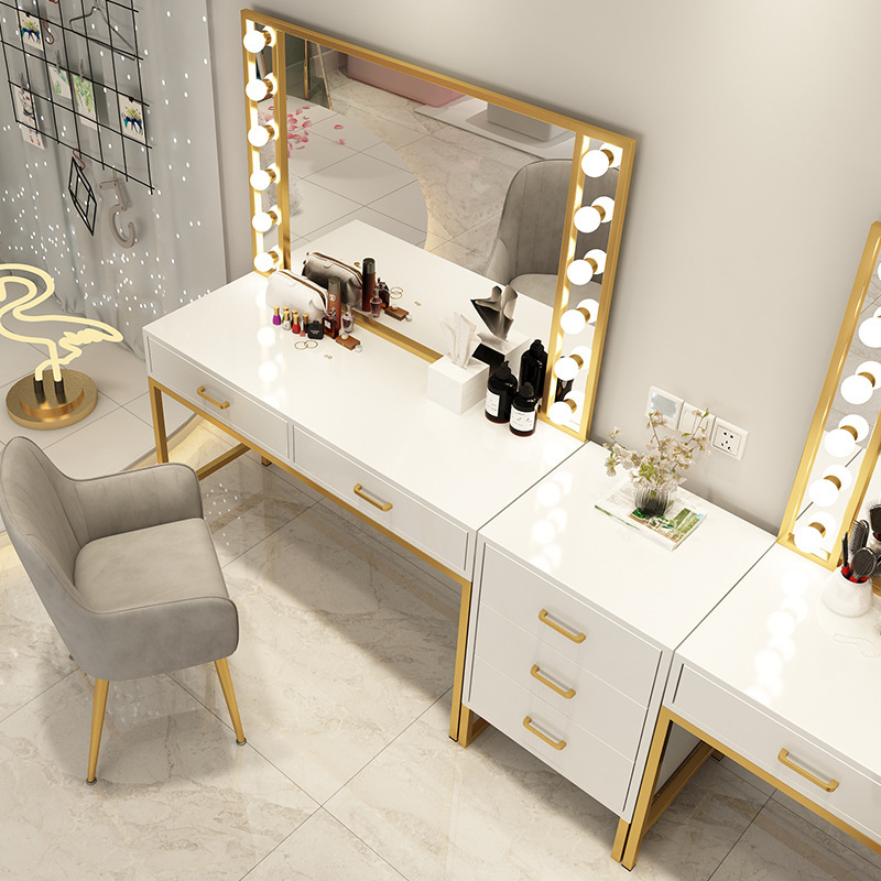 Makeup table Photo studio Make - Photo Beauty Makeup 评论和价格