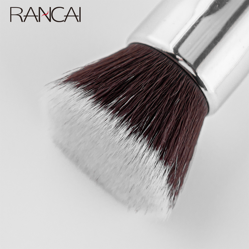 Flat Top Kabuki Foundation Bru - Beauty Queen Makeup 评论和价格
